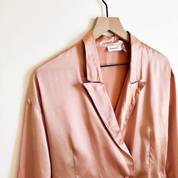 Vintage Peak Lapel Double Breasted Satin Top 100% Silk Blazer Pink 10 - Picture 2 of 7